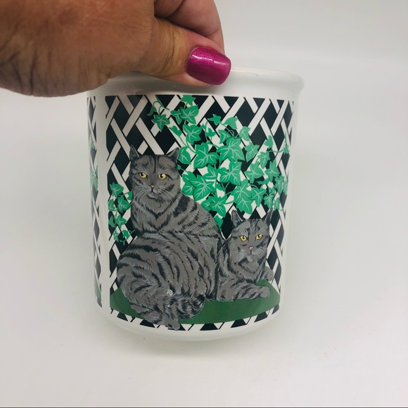 Kitchen Utensil Holder,Gray Tiger Cats Ivy & Lattice,Acme International, 5” tall - Picture 5 of 6